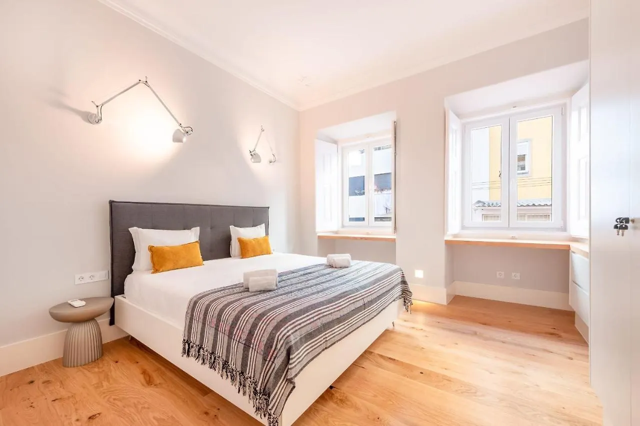 Guestready - Passos Manuel Apartment Lisbon 0*,  Portugal
